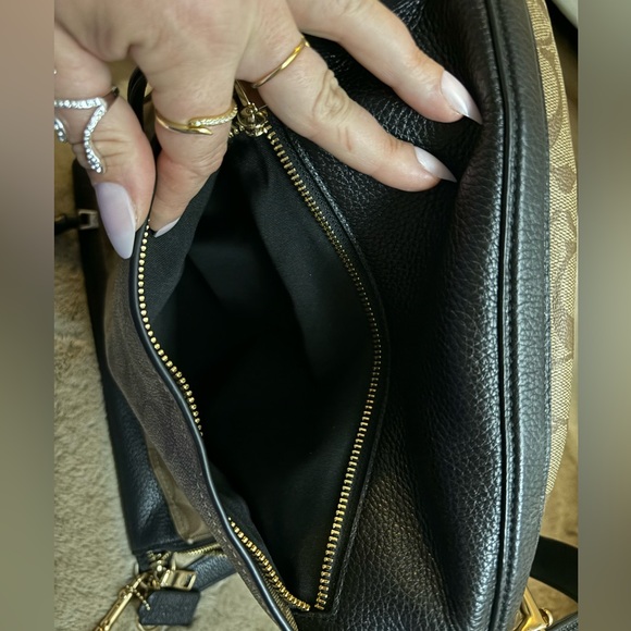 Large Leather Coach Purse - Picture 2 of 6